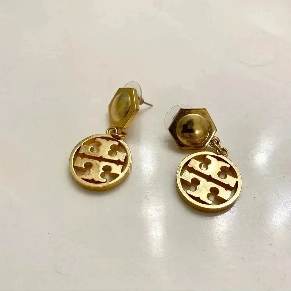 Tory Burch Logo Drop Earrings Gold Small Version